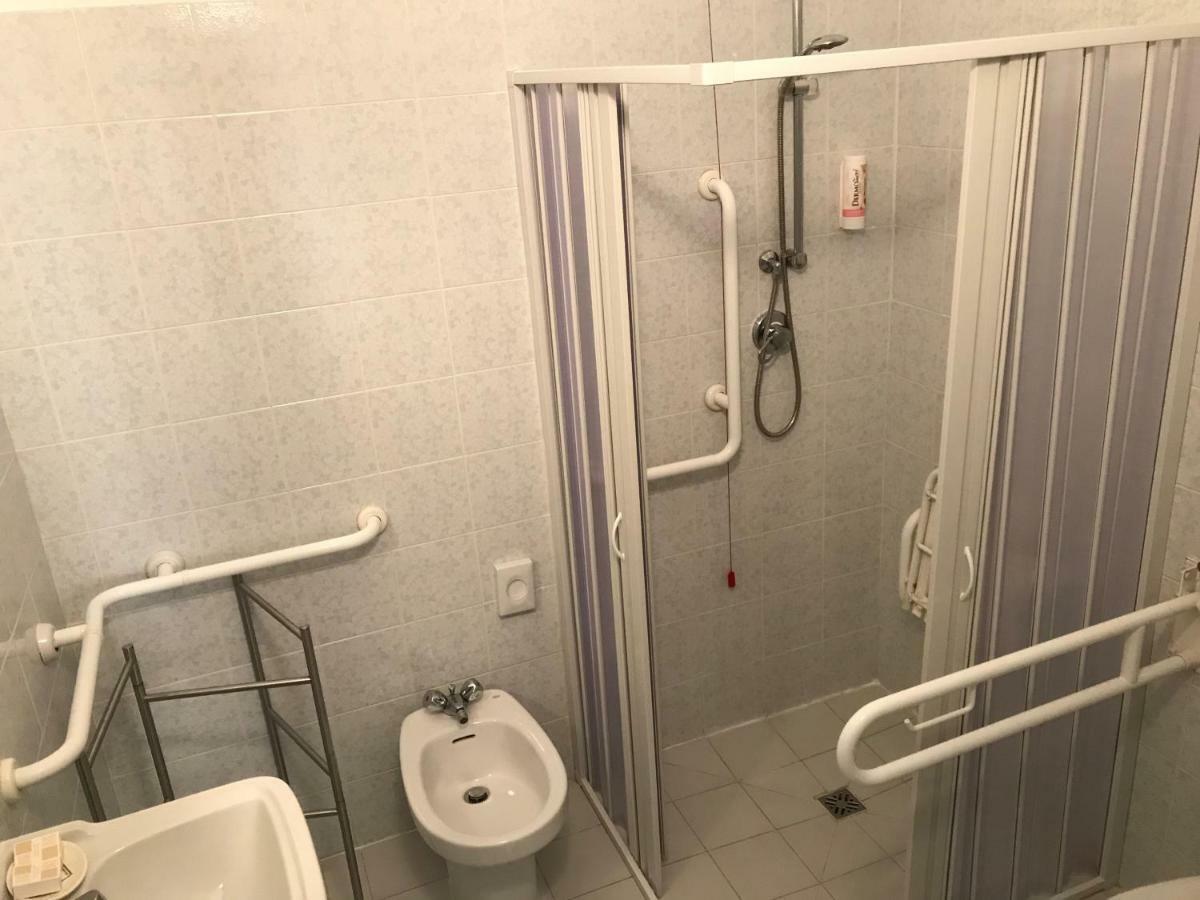 Albergo Antica Lanterna Castelnuovo di Garfagnana Exterior foto