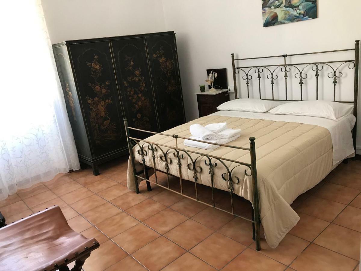 Albergo Antica Lanterna Castelnuovo di Garfagnana Exterior foto