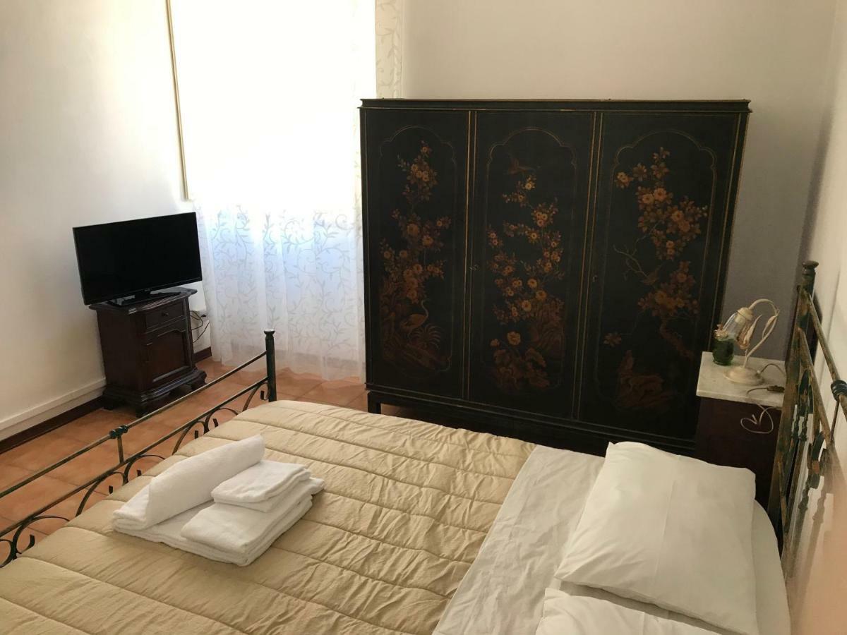 Albergo Antica Lanterna Castelnuovo di Garfagnana Exterior foto